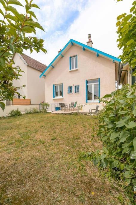 Le Montrachet Villa Dijon Exterior photo
